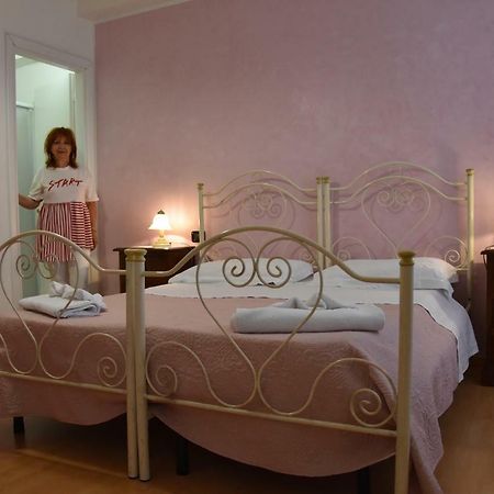 Il Ciclamino Bed And Breakfast อัสโกลีปิเชโน ภายนอก รูปภาพ