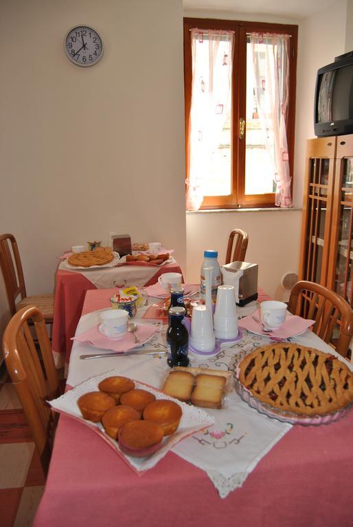 Il Ciclamino Bed And Breakfast อัสโกลีปิเชโน ภายนอก รูปภาพ