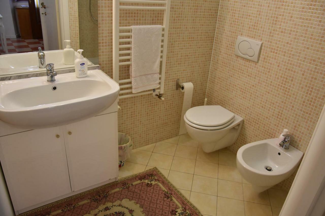 Il Ciclamino Bed And Breakfast อัสโกลีปิเชโน ภายนอก รูปภาพ