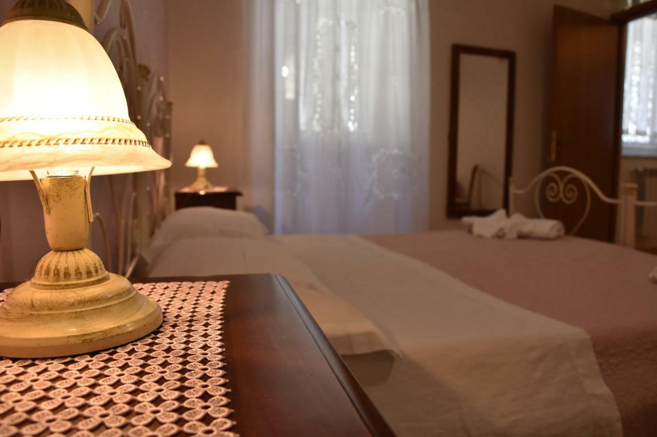 Il Ciclamino Bed And Breakfast อัสโกลีปิเชโน ภายนอก รูปภาพ