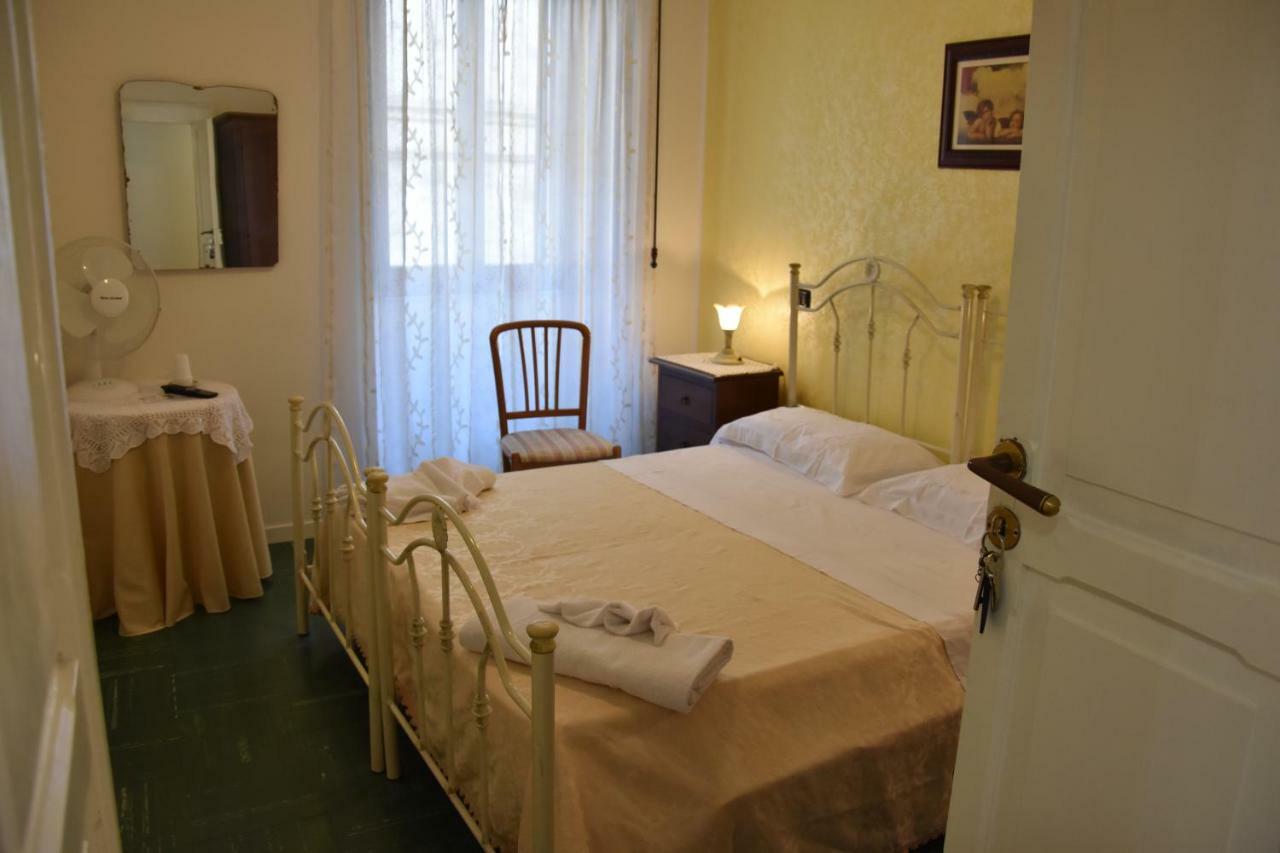 Il Ciclamino Bed And Breakfast อัสโกลีปิเชโน ภายนอก รูปภาพ
