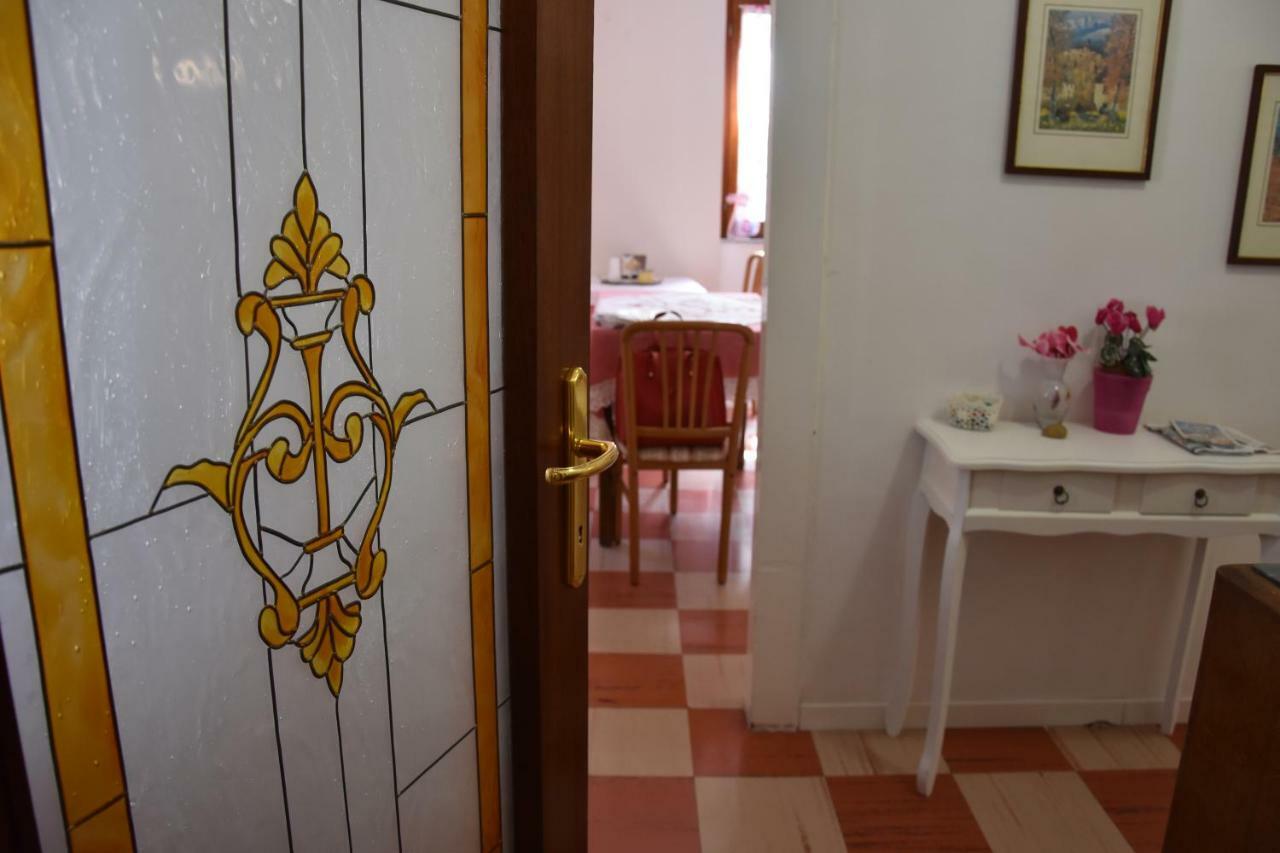Il Ciclamino Bed And Breakfast อัสโกลีปิเชโน ภายนอก รูปภาพ
